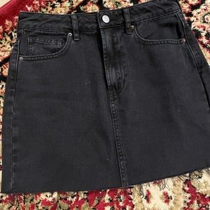 Denim mini skirt🖤